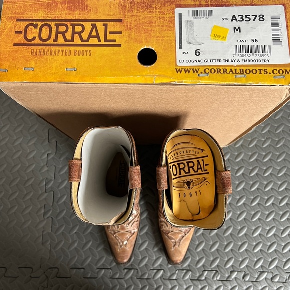 Women’s Corral Cognac Glitter Boots - Picture 5 of 9